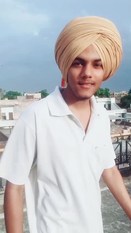 @Pickam_chacha👨&zwj;👦