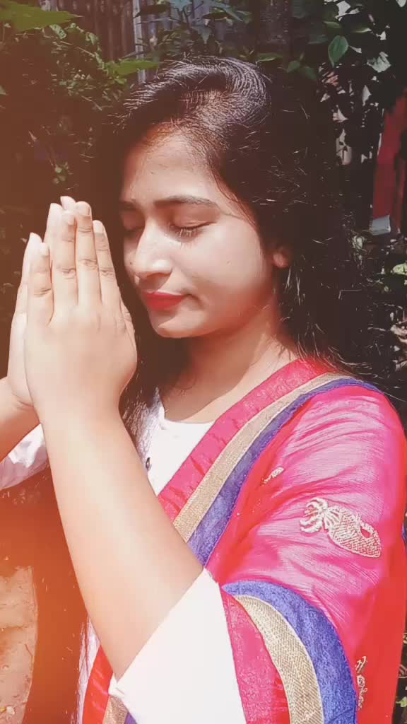 @Sayani_Deb