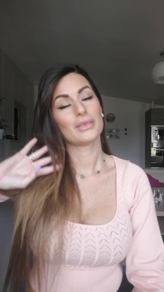 @Mokina
