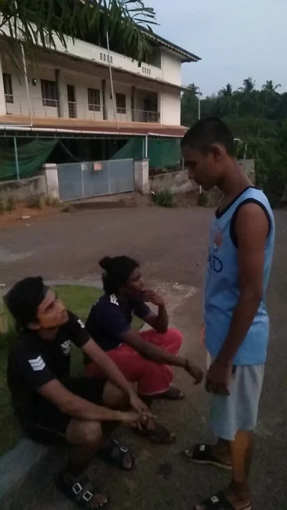 @fayis__ fazzz