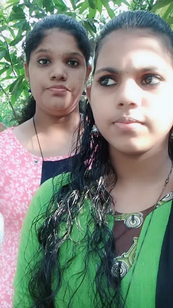 @Maluzz