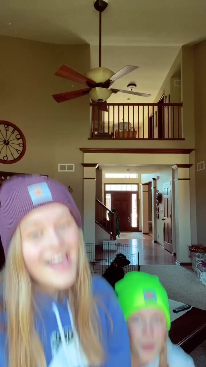 @ashlyn sapinski