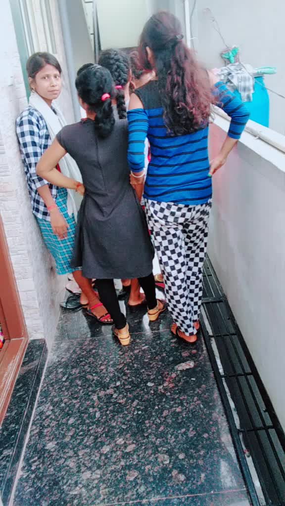 @👸Banglr_queen👑_👸