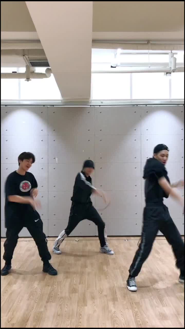 @SuperM