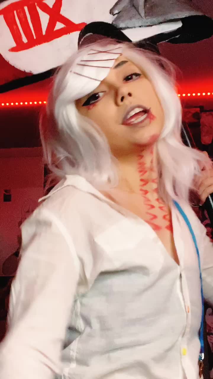 @OofieTV