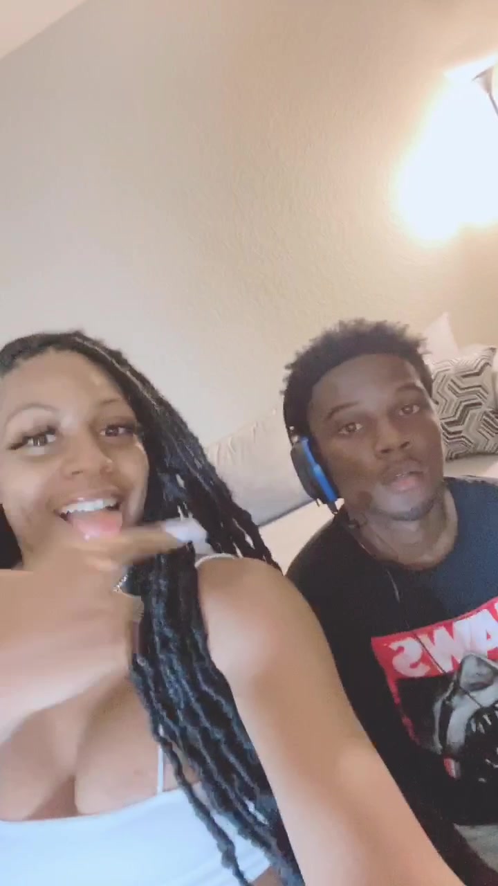@SD4R 💚🤟🏾