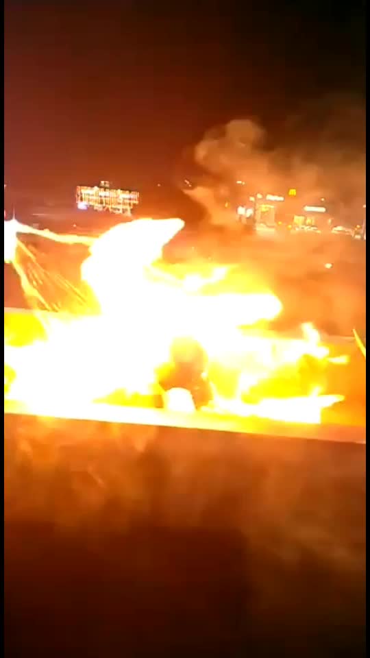 @BaKaR MuGhAl
