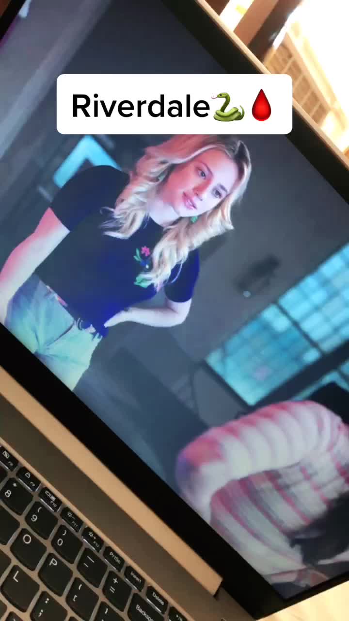 @🖤Netflix Ratings❤️