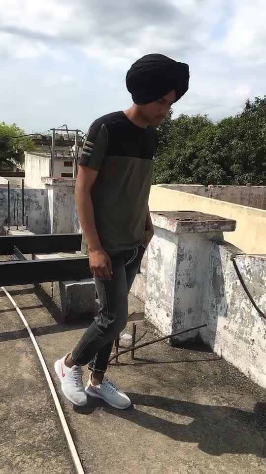 @Pickam_chacha👨&zwj;👦