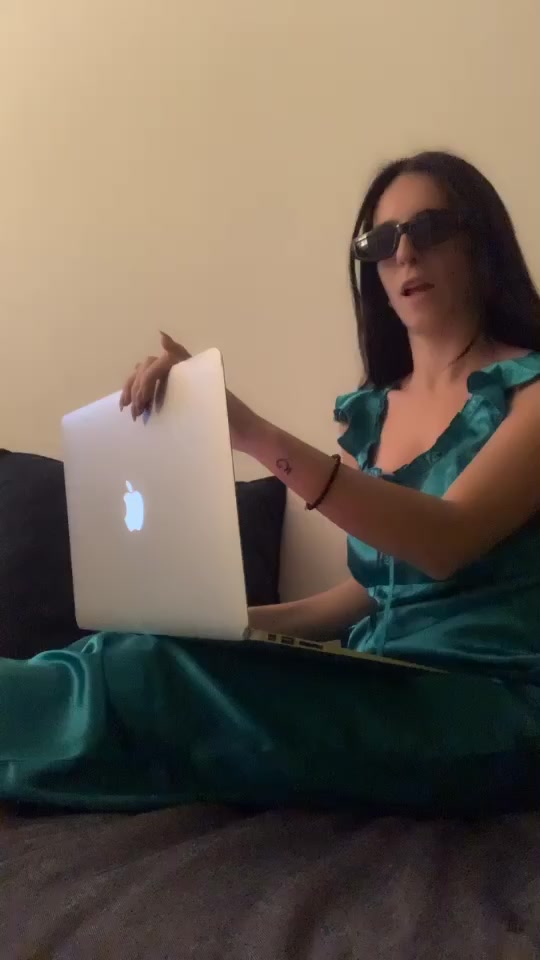 @sarasmell