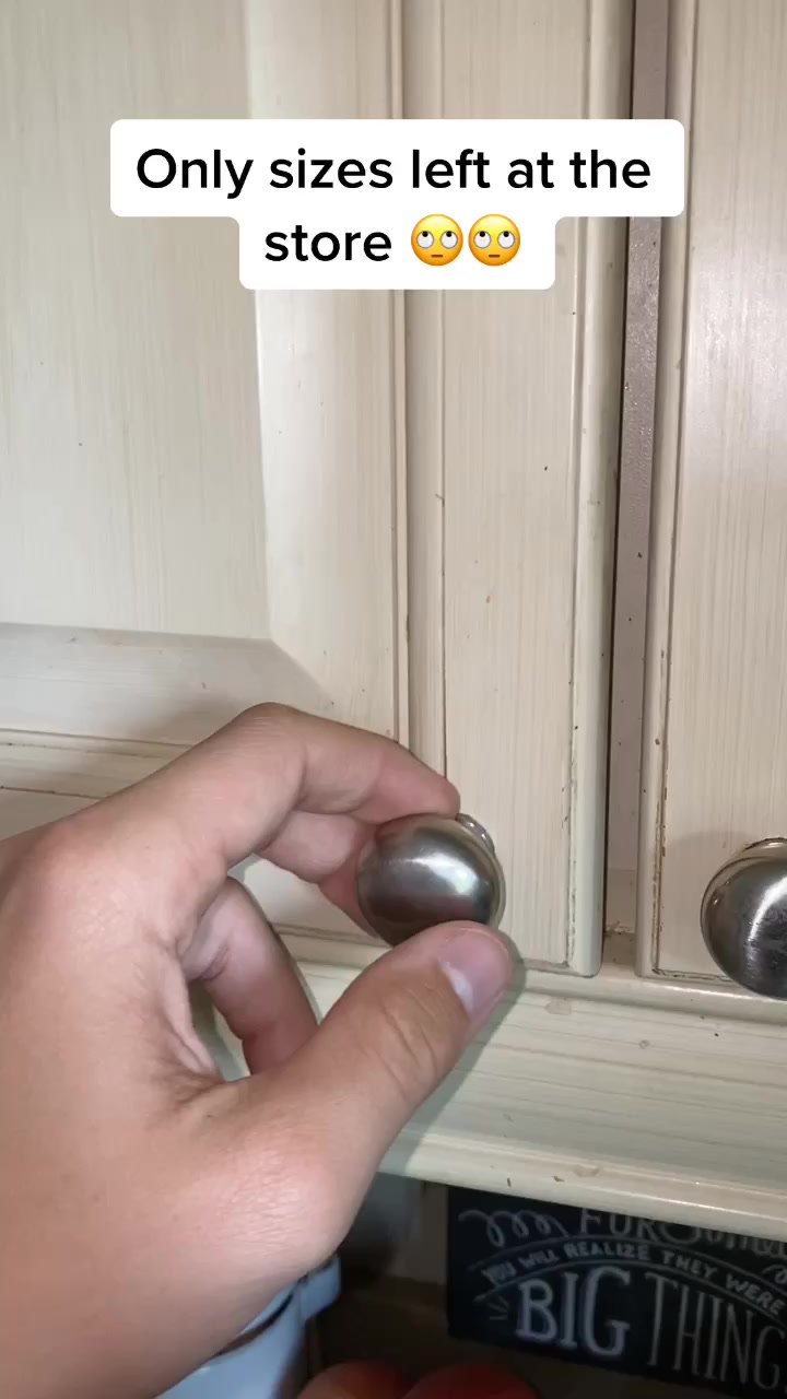 @tinyphoneguy