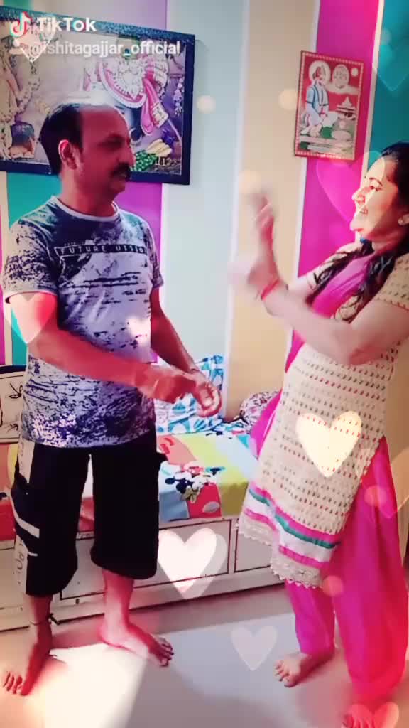 @Ishita_gajjar_offici
