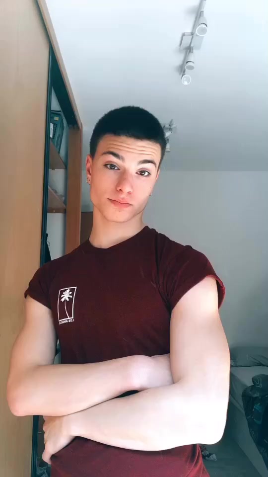 @alejandrosa