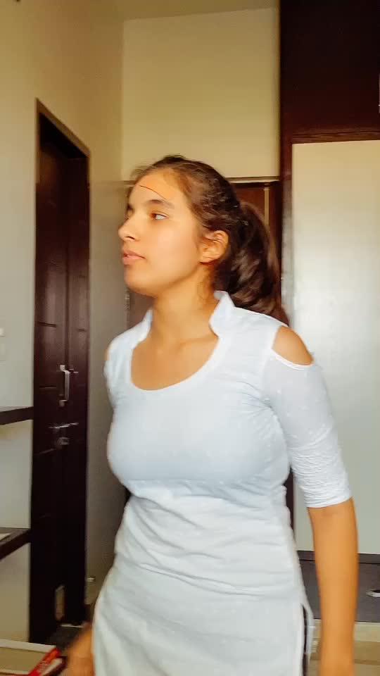 @Ayushi Mann🌸