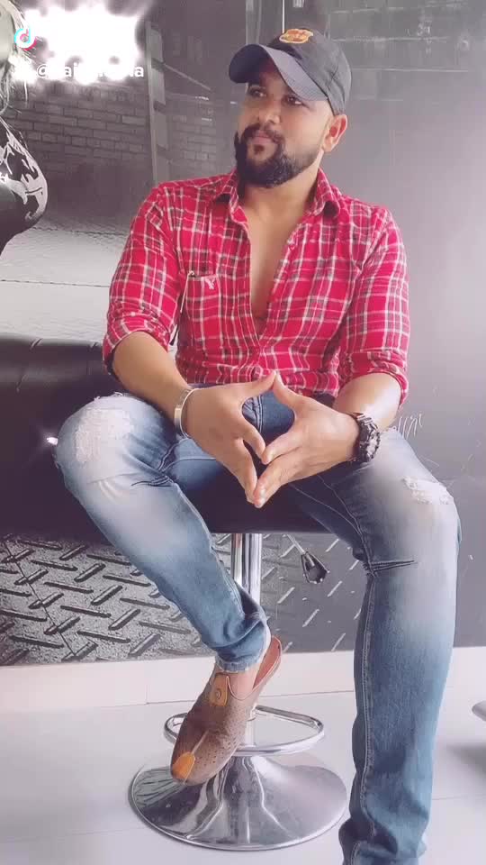 @Naik Kiccha