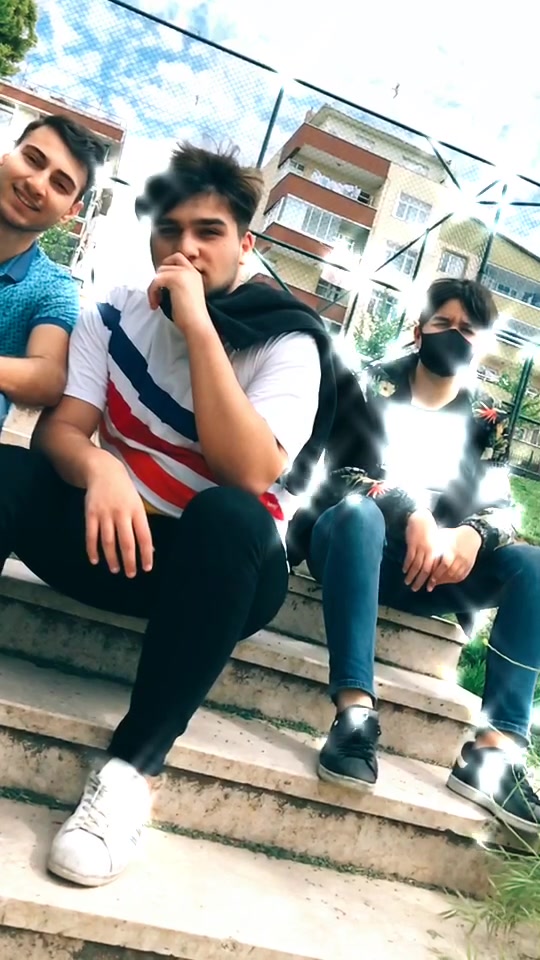 @Emirhan Sarıg&uuml;l