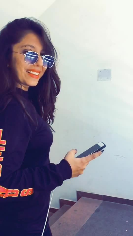 @Rajvi_kanani