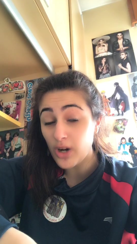@Paradoxinthenerdland