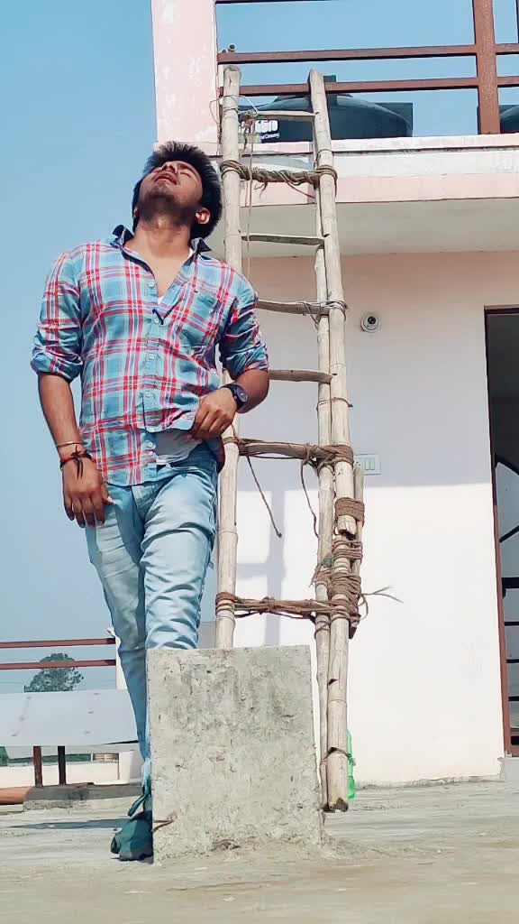 @suraj 🙏pandit 🙏_☀️