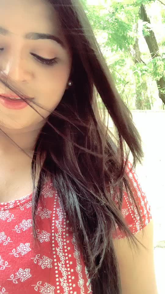 @DOLLY_AUSETTY_VJ