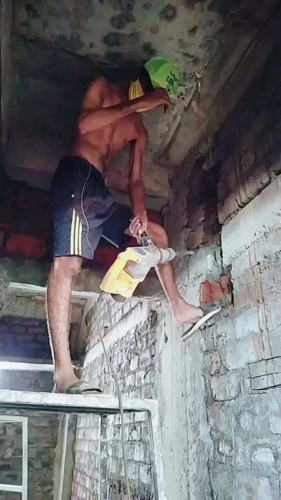@VAIBHAV_VAVARIGER