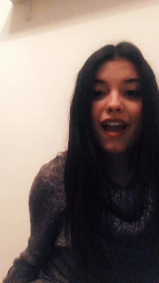 @Alexa💫