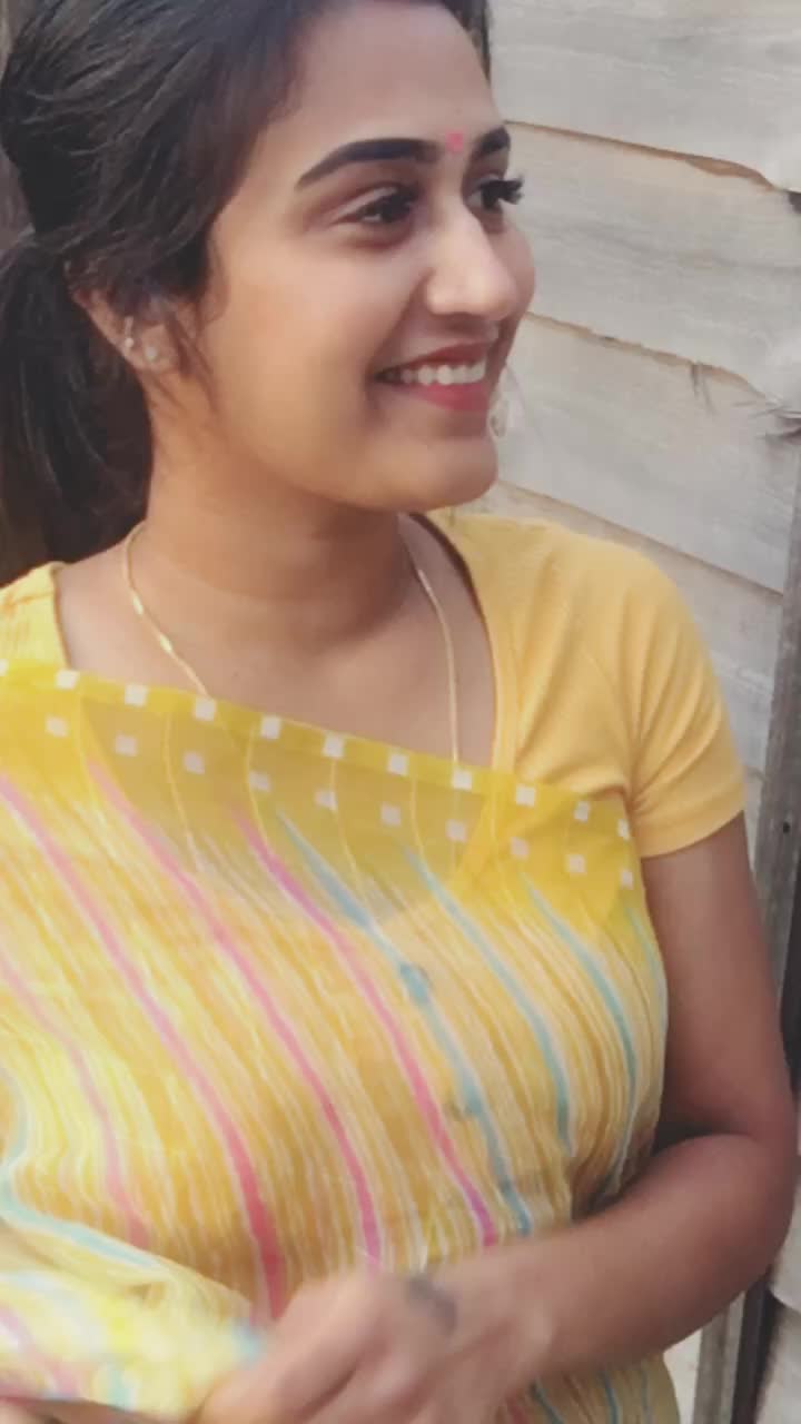@Anusha/ UK UGC creater