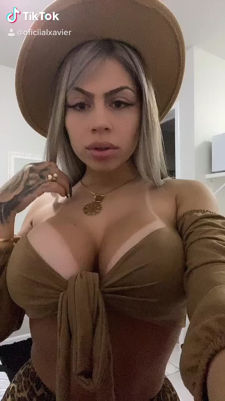 @Camila Xavier