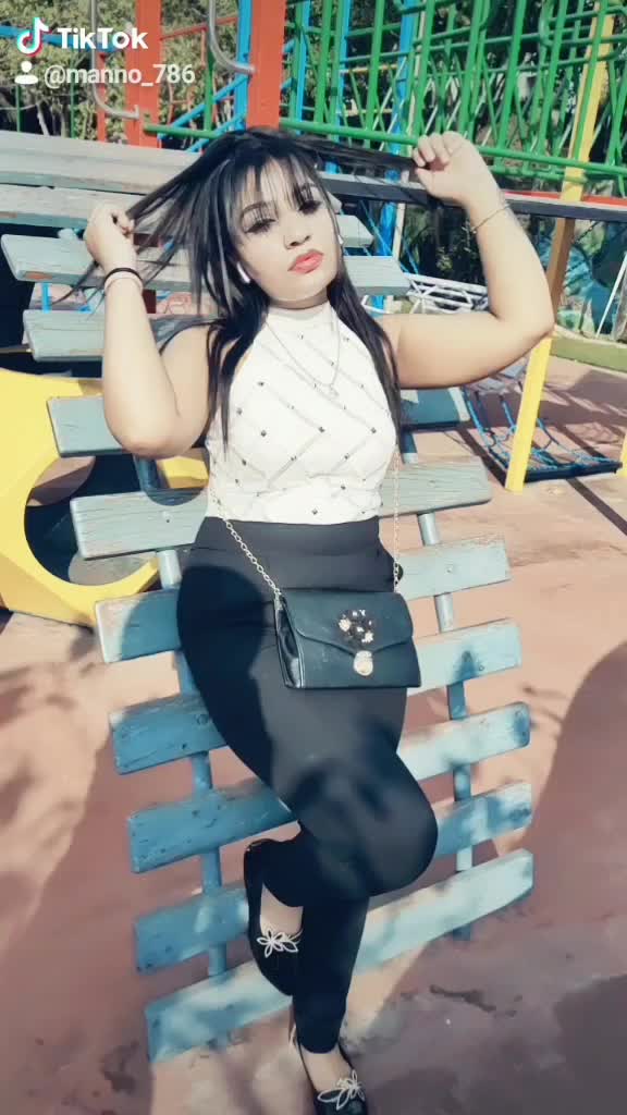 @Queen_oF_hearTs❤️