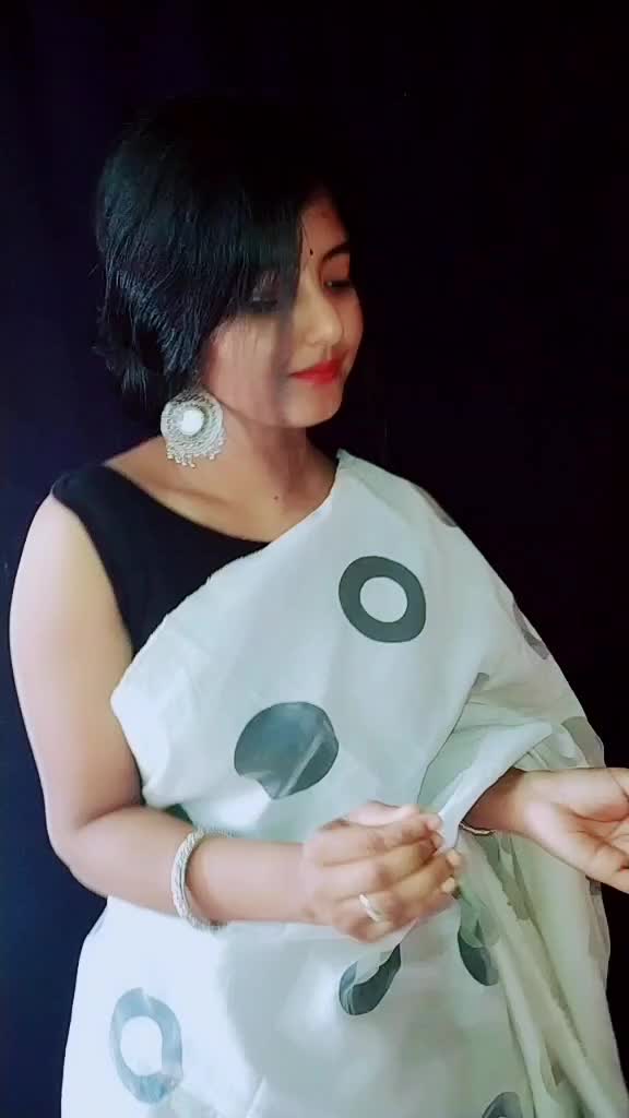 @❣️Eshita Sarkar❣️