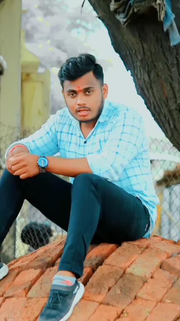 @😎The Comrade 💪