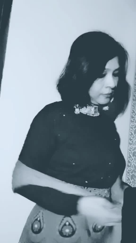 @🇮🇳 Toshilioness