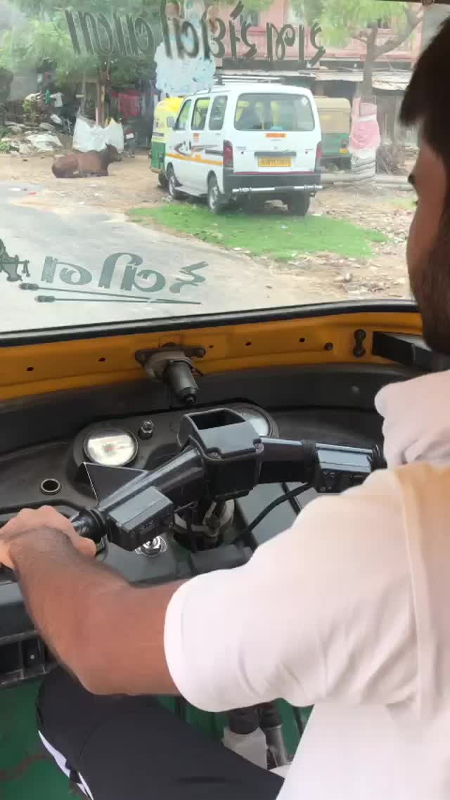 @BHUDEV_CHORU👑🦁