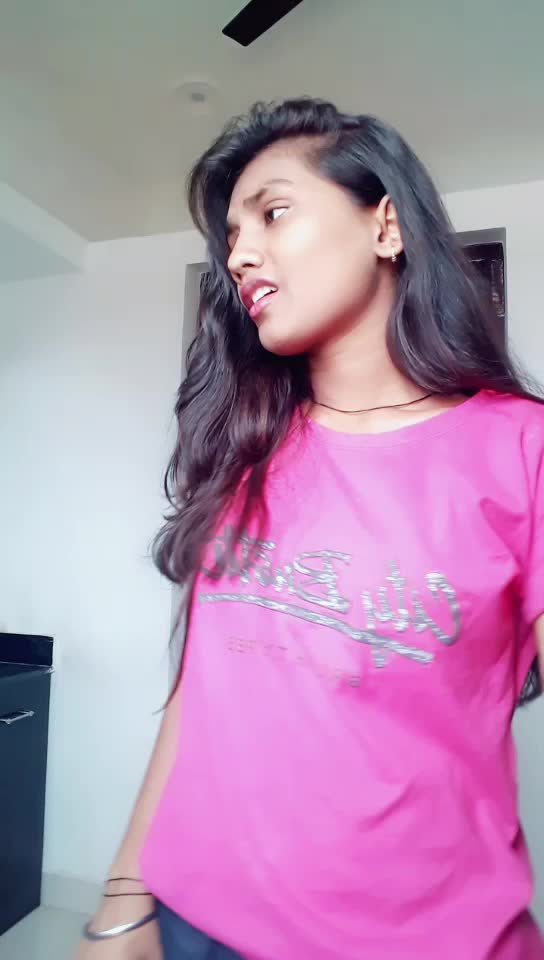 @shizuka 🖤........👸