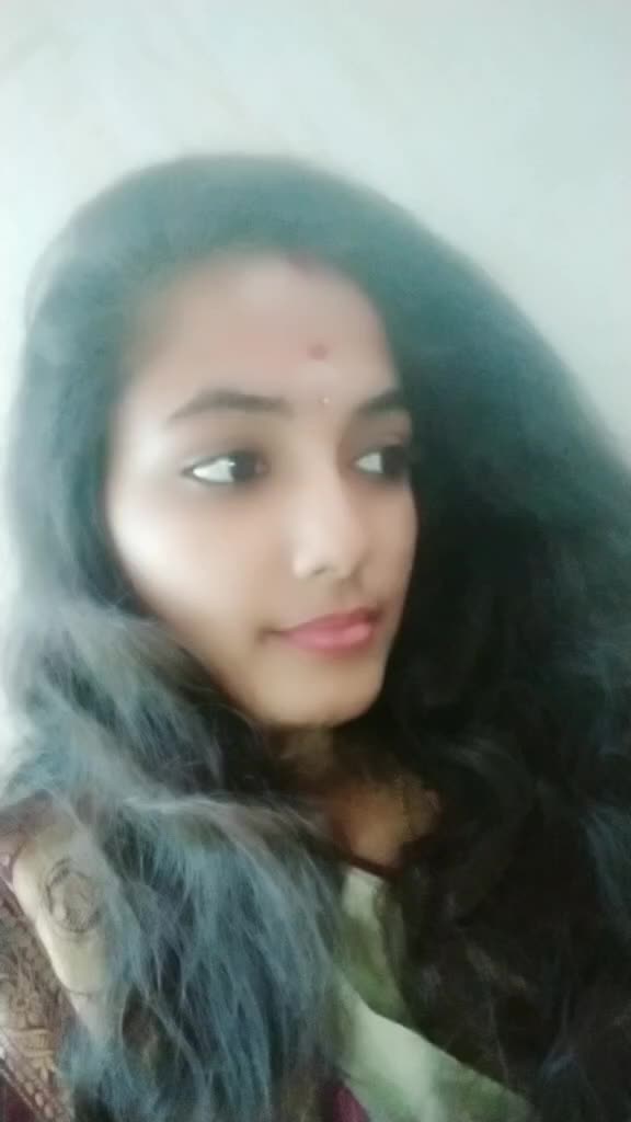 @😀