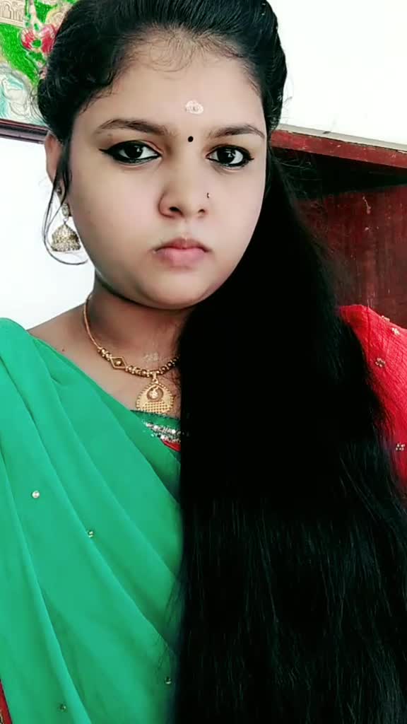 @varsha_ponnuss