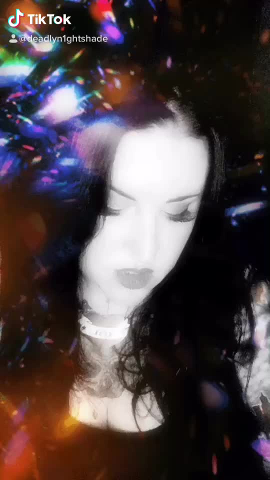 @🦇🥀𝕭𝖊𝖑𝖑𝖆𝖉𝖔𝖓𝖓𝖆🥀🦇