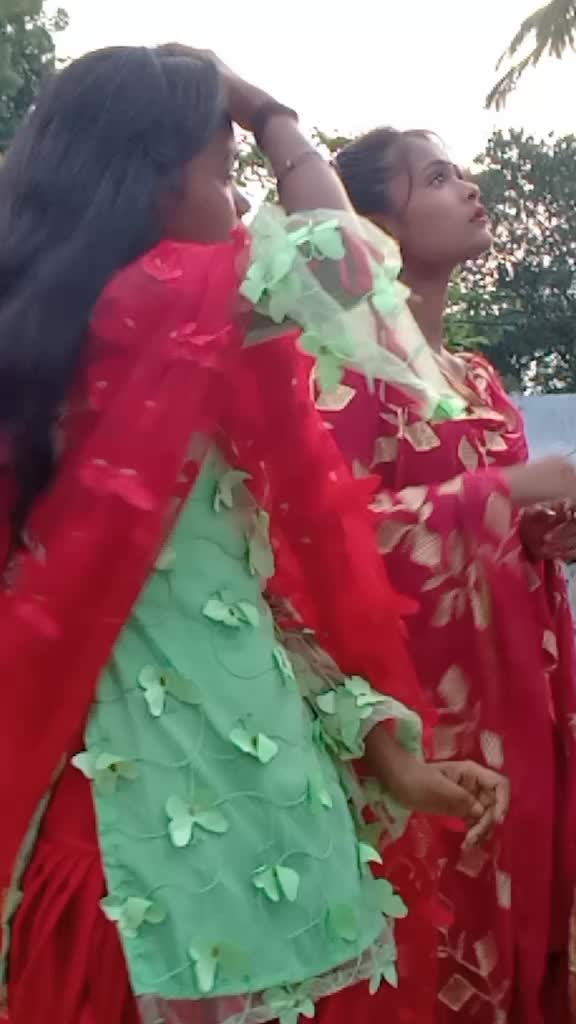 @👑Aradhna Nayak👑