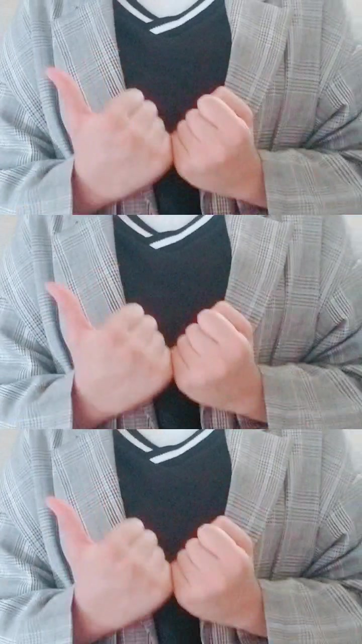 @Luna_🌙