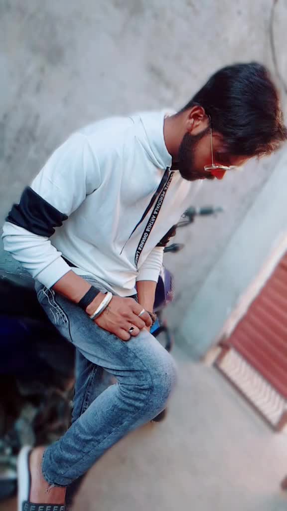@Deepak Singhaniya
