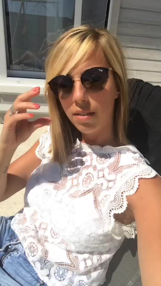@Am&eacute;ly G