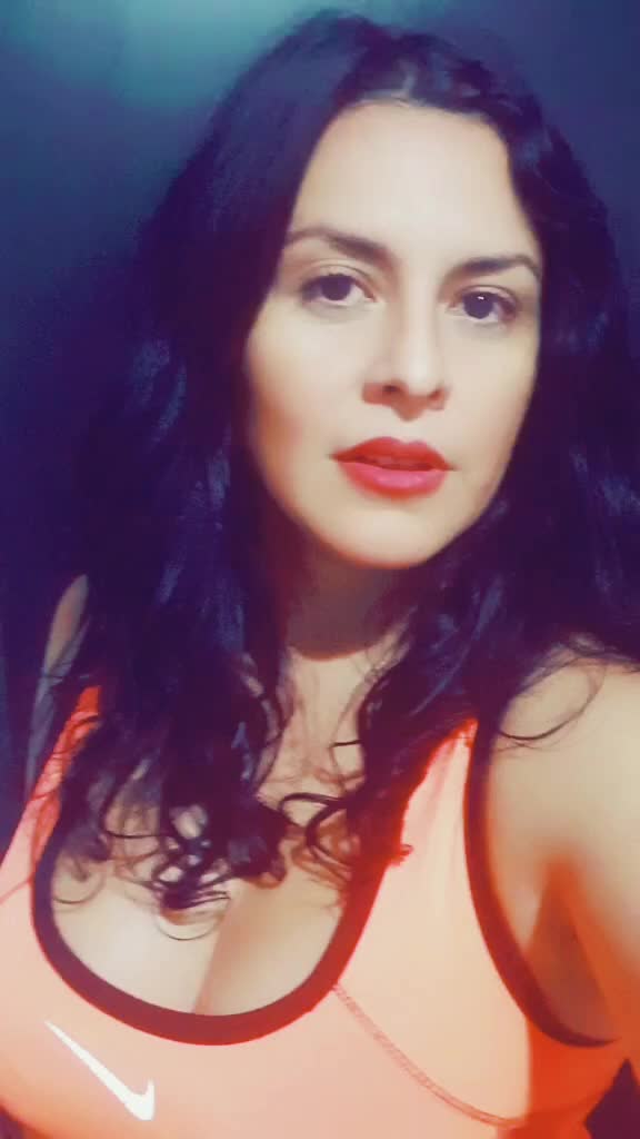 @LaMujerConAlas