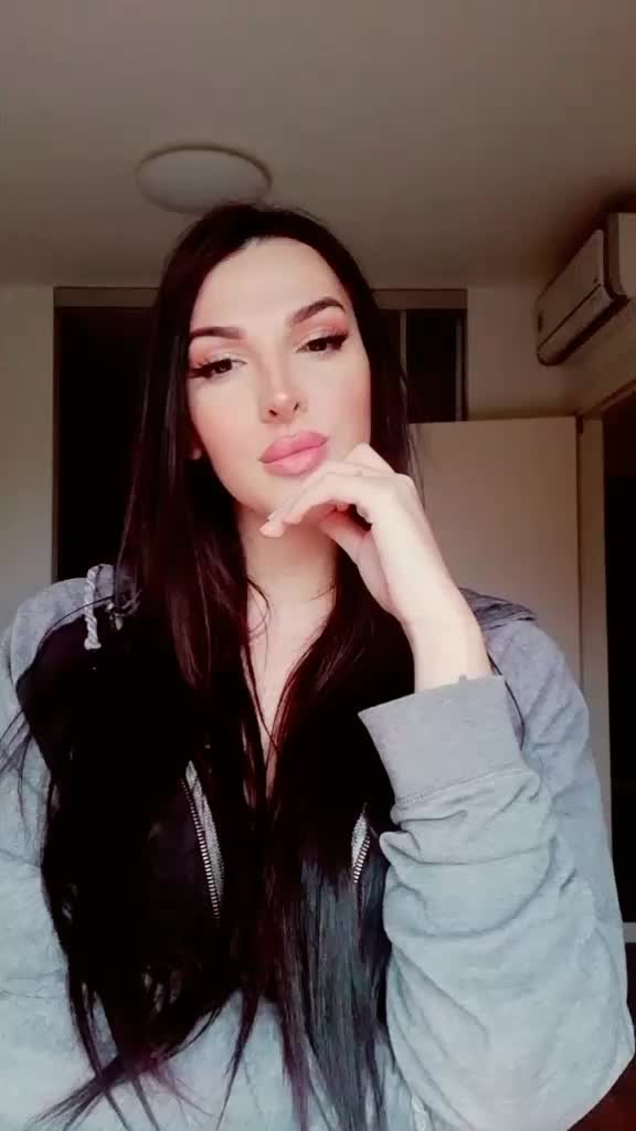 @Anna Farci