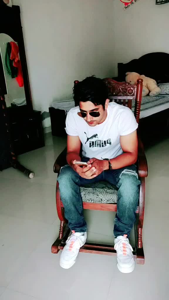@user31300875467