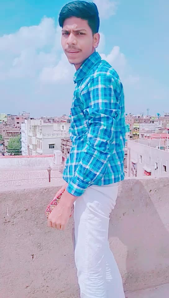 @Sarfu🔥