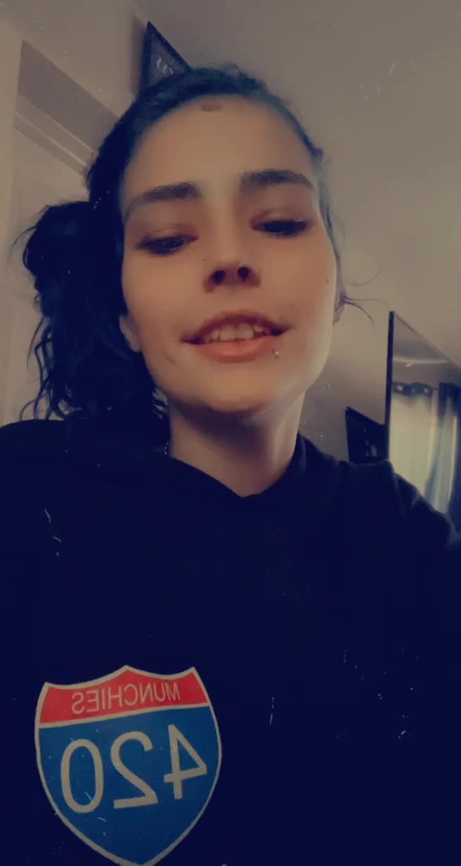 @Lotti420