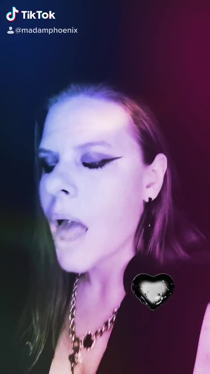 @MadamPhoenixRose
