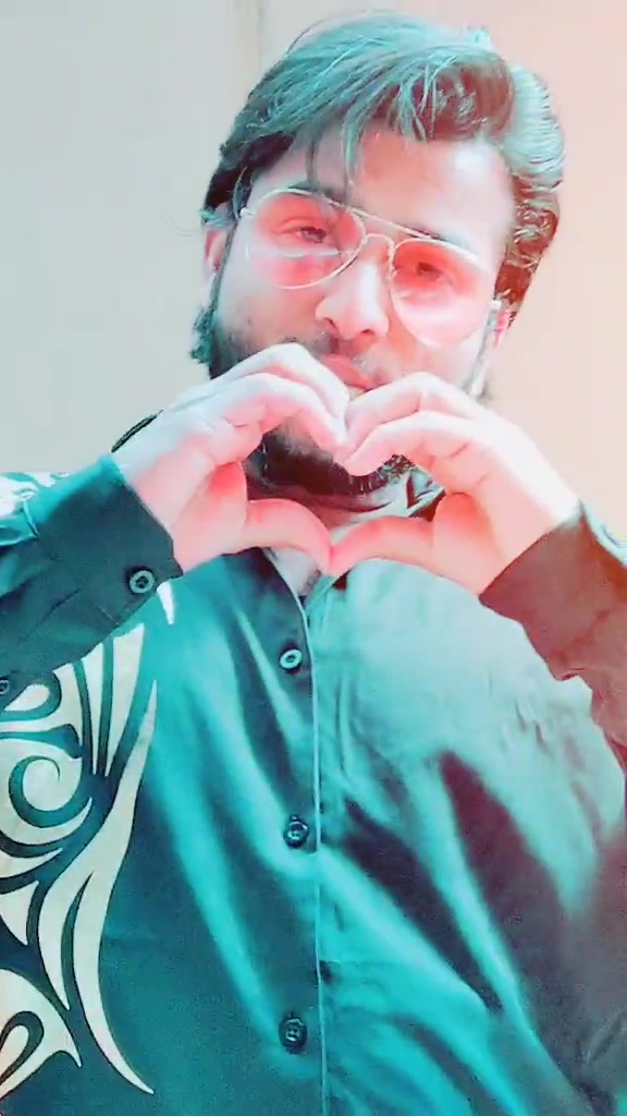 @SINGLE 🤘 BOY🤴 JAFFAR✌️
