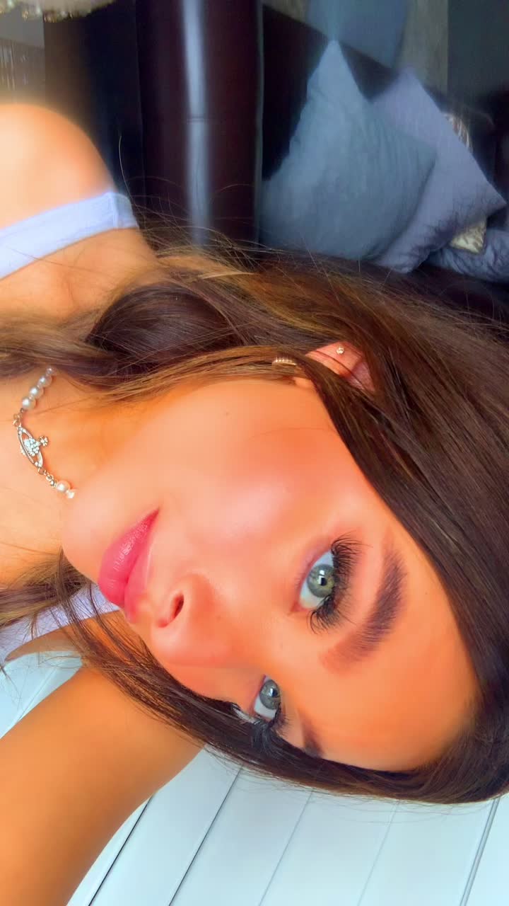 @Alessia_teixeira