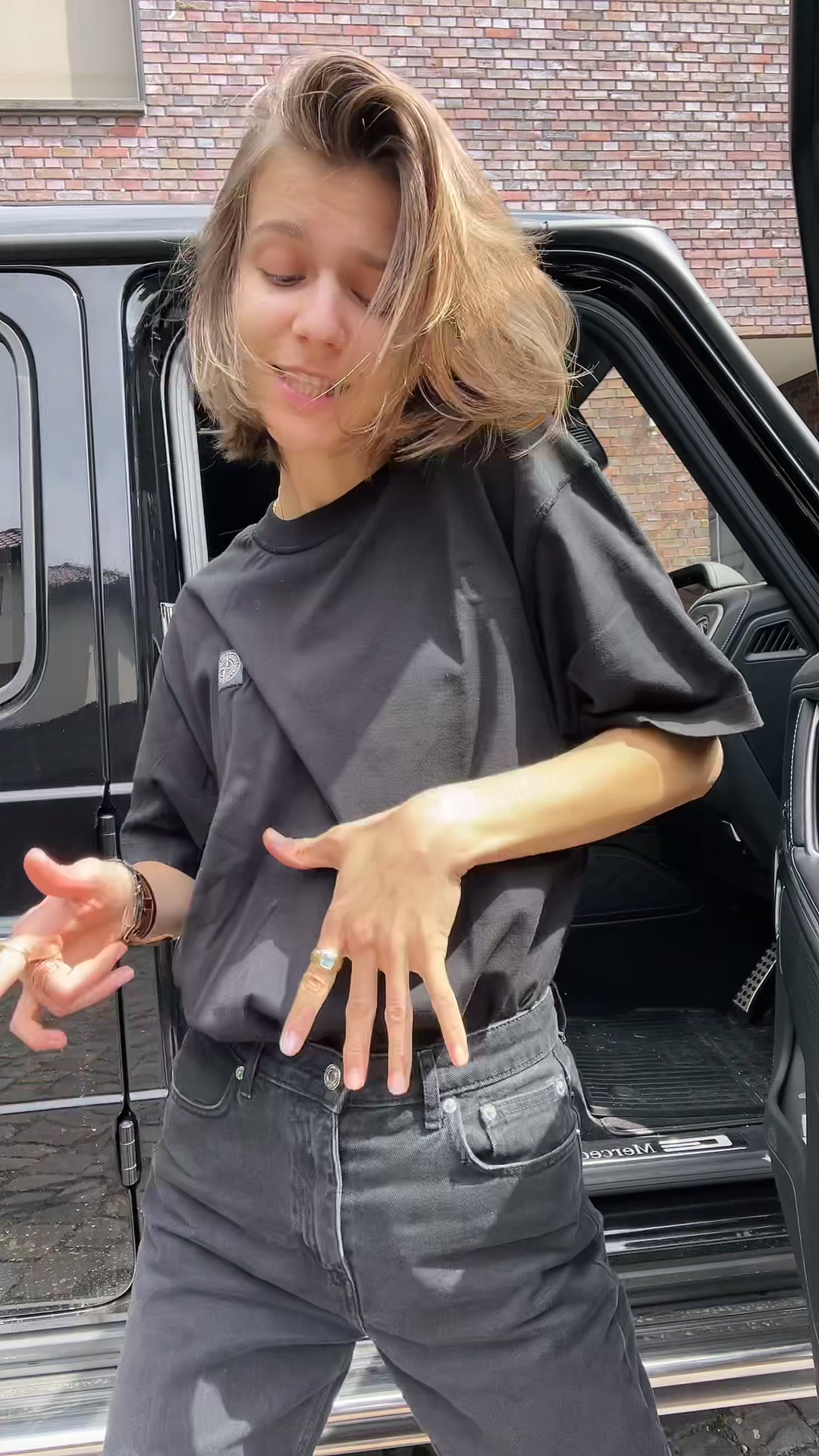 @anna